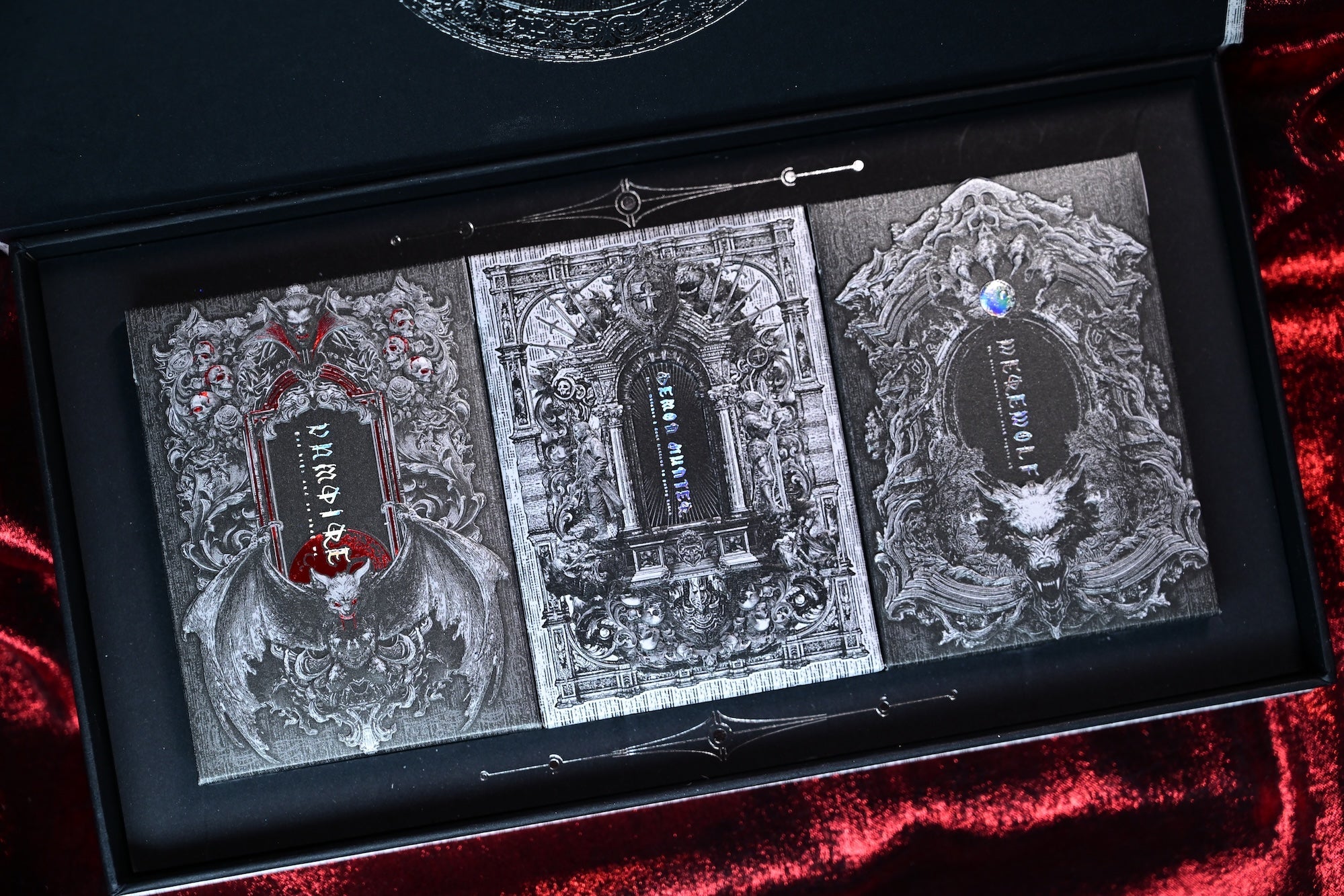 Trinity of Night playing cards by KingStar - image 05