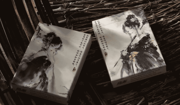 Plum Beauty Playing Cards by KingStar